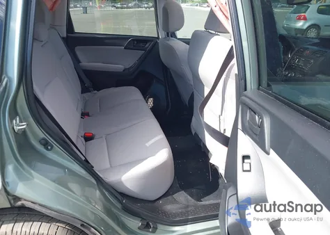 2015 Subaru Forester 2.5I Premium z USA, uszkodzony, nr VIN JF2SJADC5FH416427